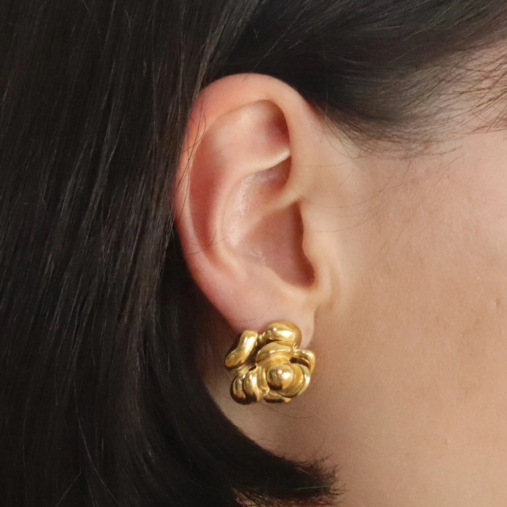 P181 stainless flower metal pierce