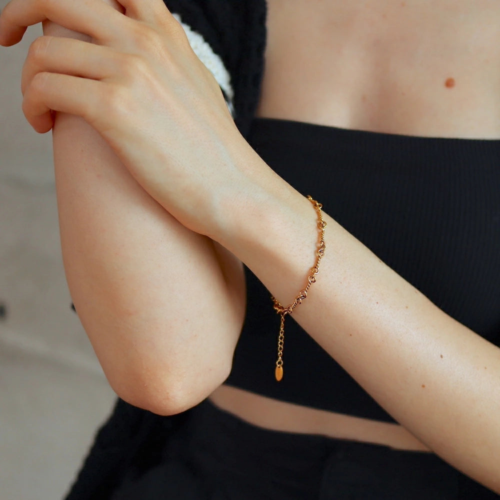 N037 stainless twist connect bracelet
