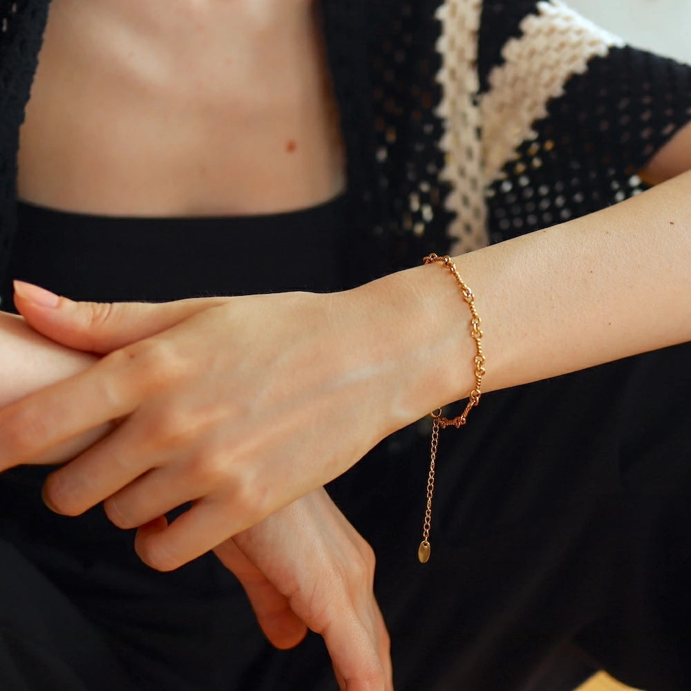 N037 stainless twist connect bracelet