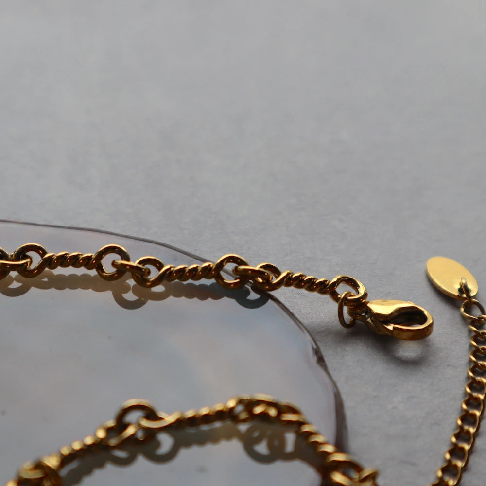 N037 stainless twist connect bracelet