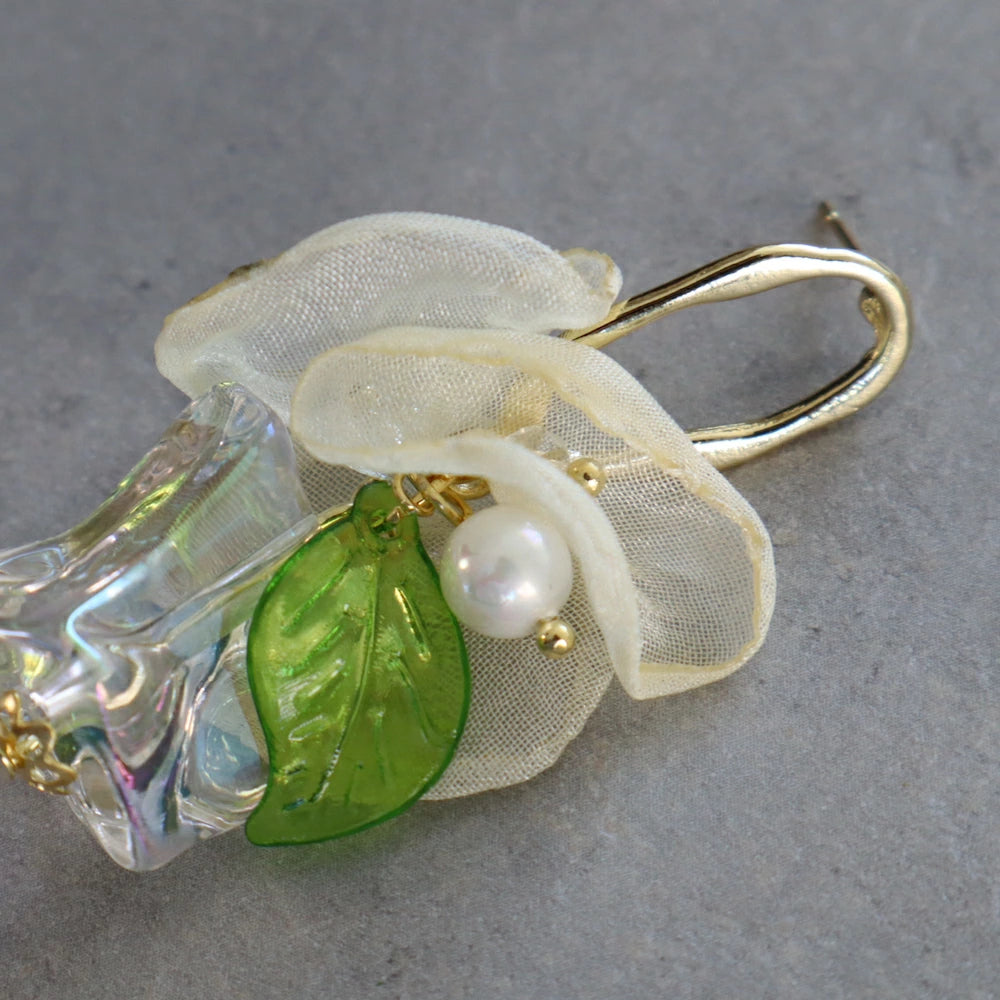 P042 tulle flower feminine pierce