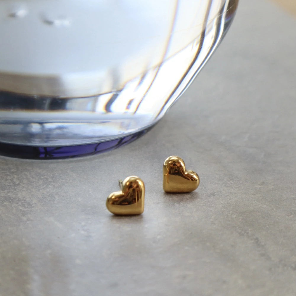 P072 stainless heart minimum pierce