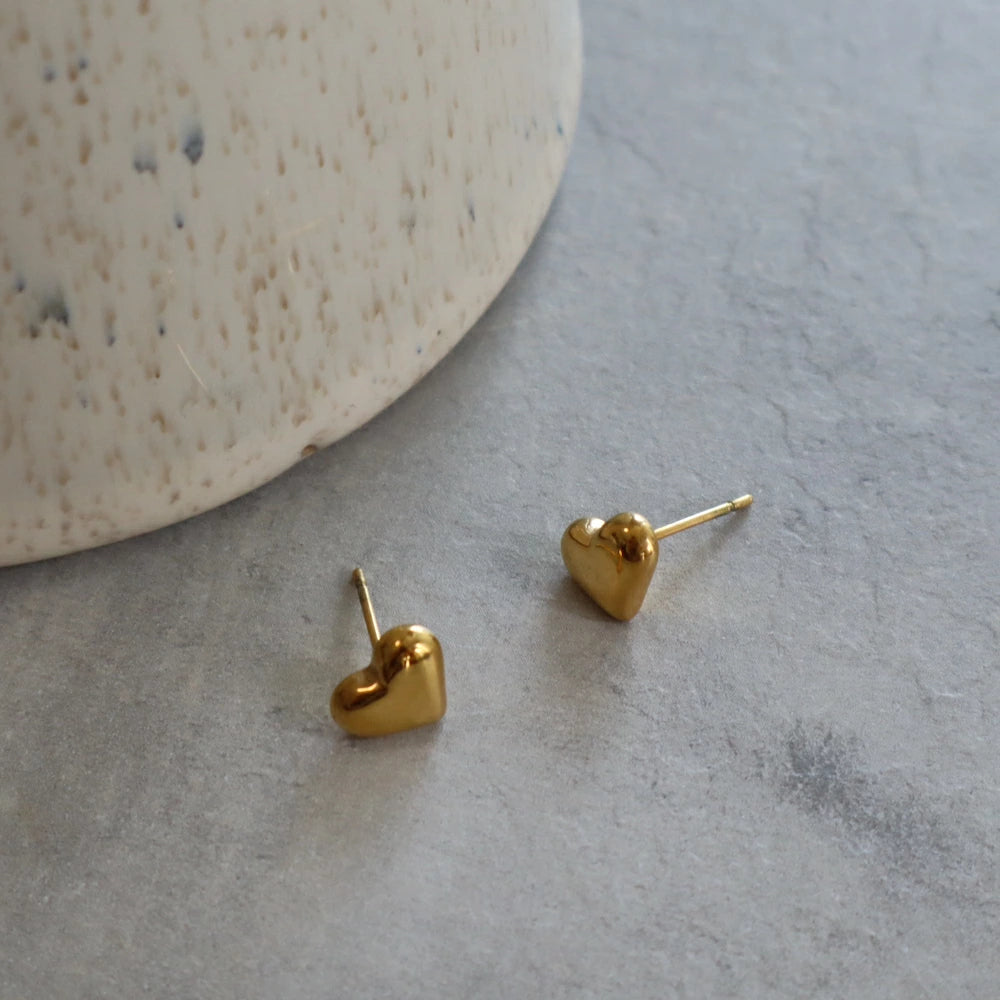 P072 stainless heart minimum pierce
