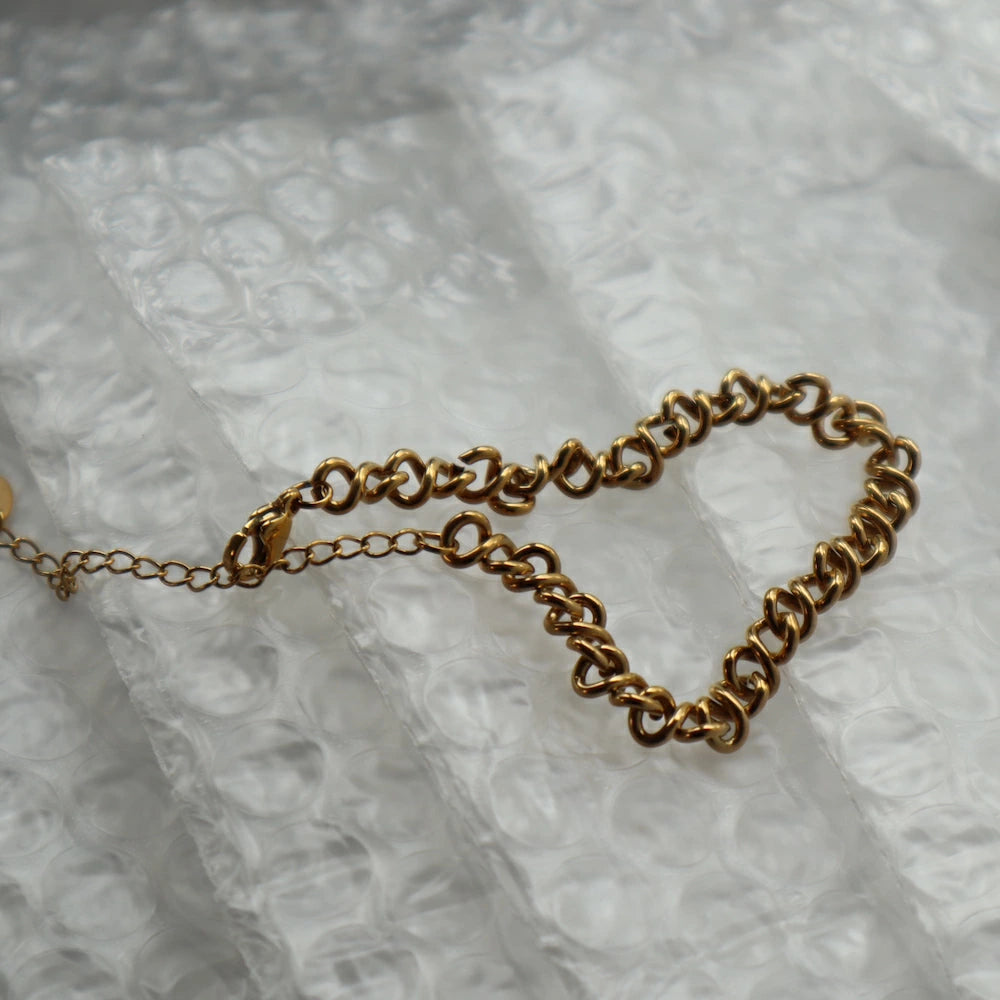 N132 stainless spiral chain bracelet
