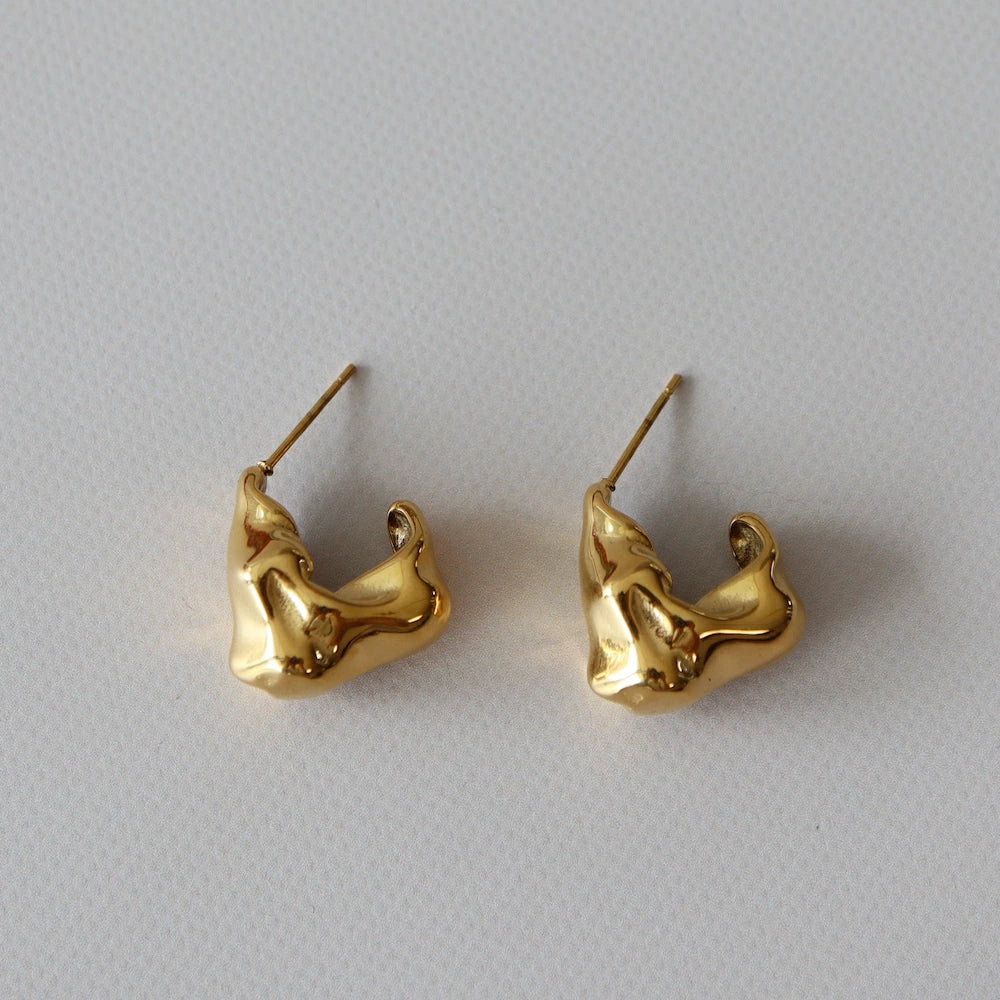 P153 stainless nuance oversized gold pierce