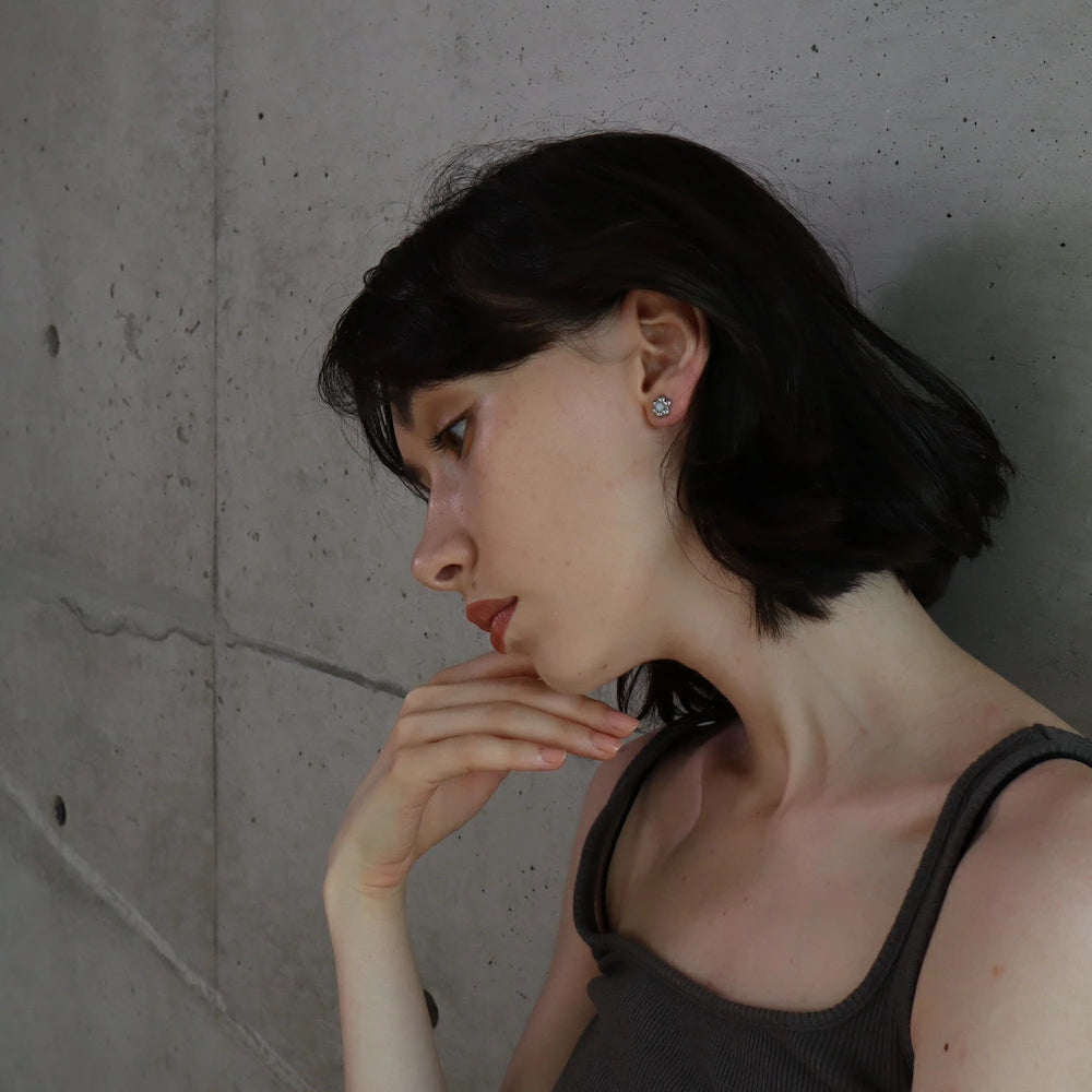 P189 minimum flower pierce