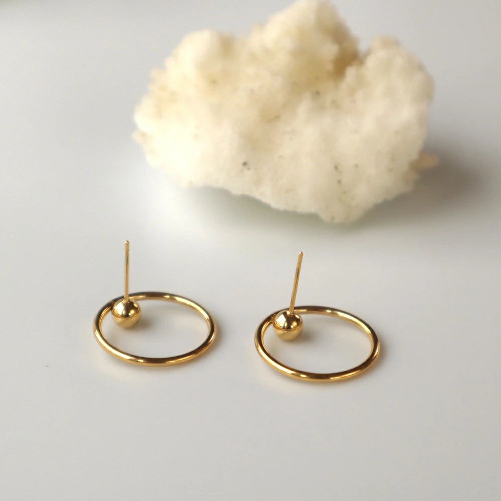 P074 stainless circle pierce