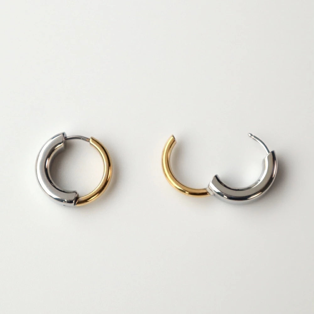 P331 stainless bi-color hoop pierce