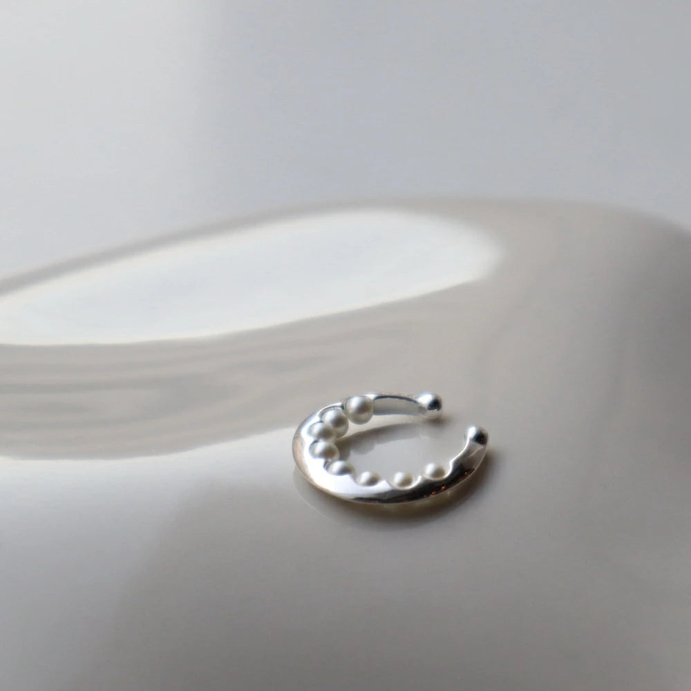 C034 silver925 round pearl ear cuff