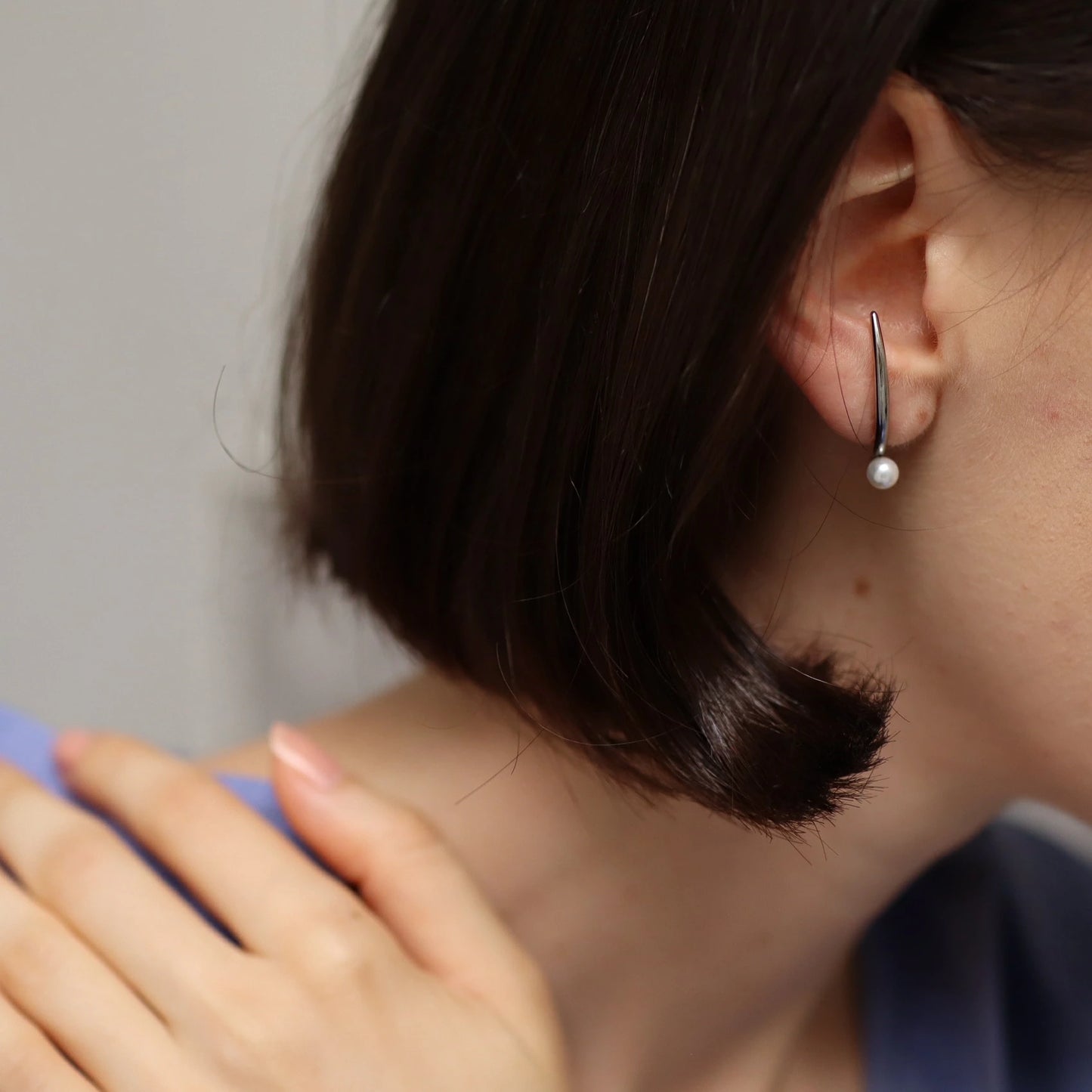 P330 stainless pearl asymmetry pierce