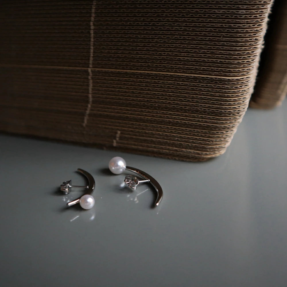 P330 stainless pearl asymmetry pierce