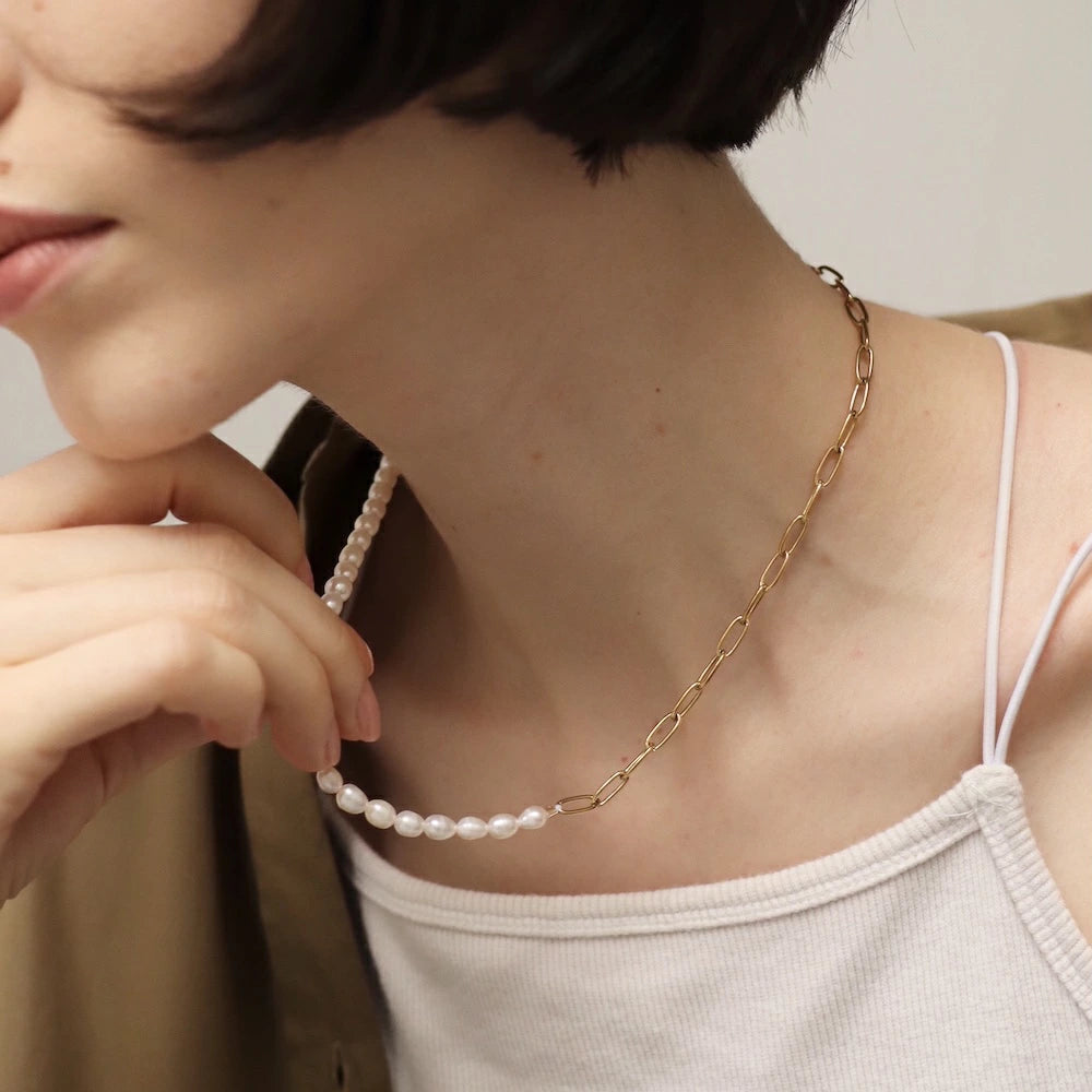 N113 stainless half pearl necklace