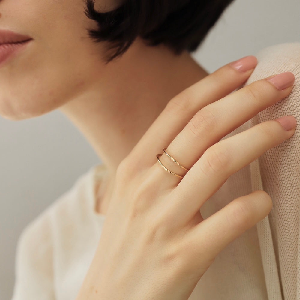 R042 stainless double line ring