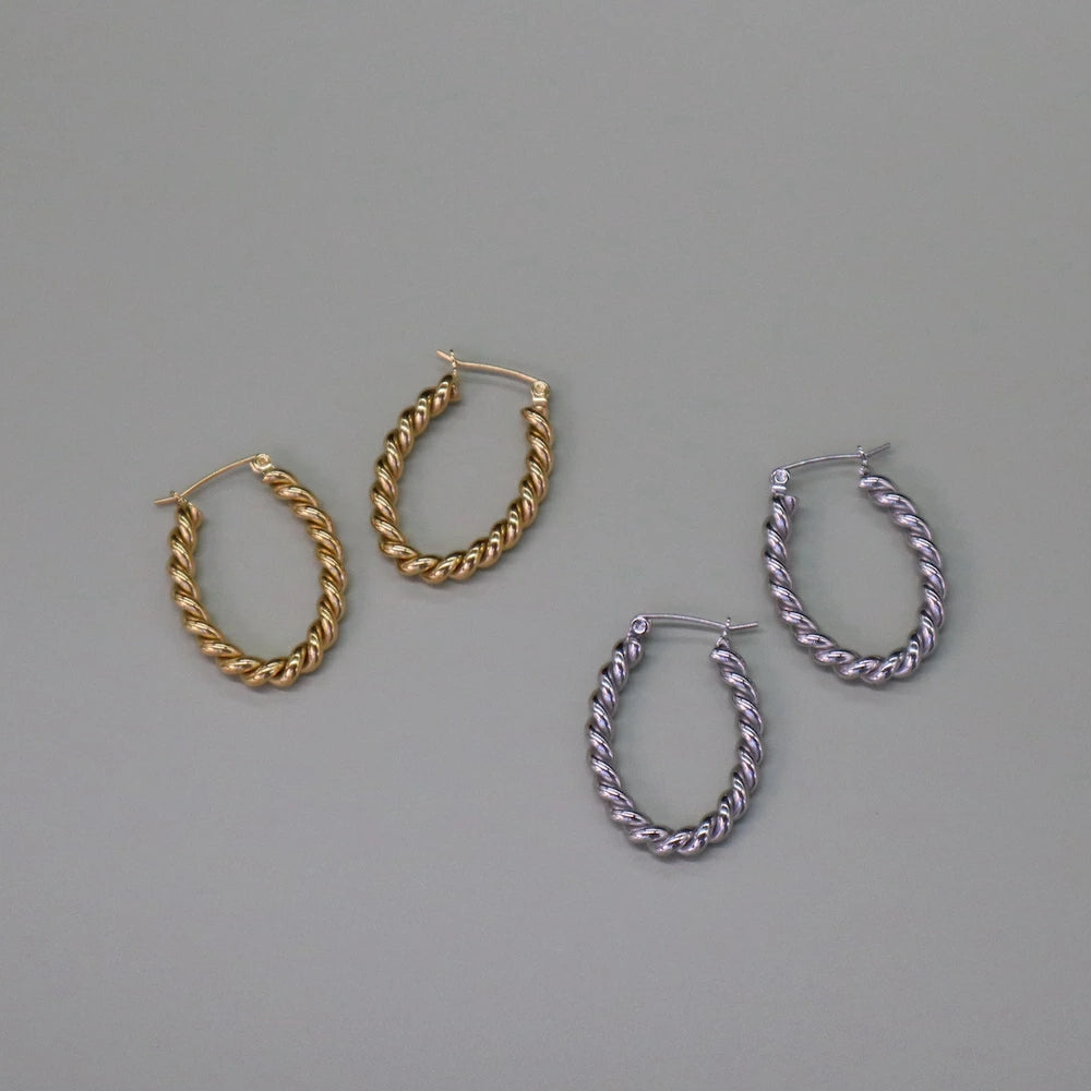 P302 stainless twist oversized hoop pierce