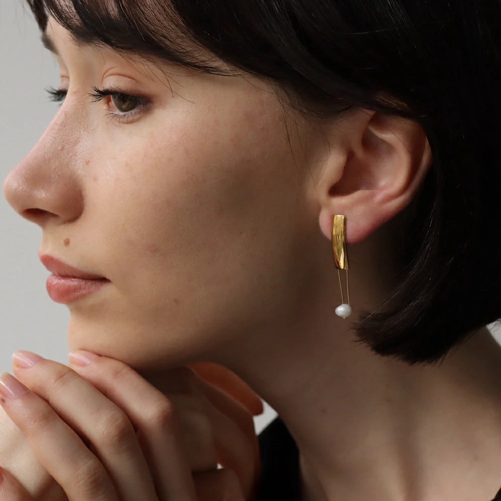 P373 stainless unique pearl pierce