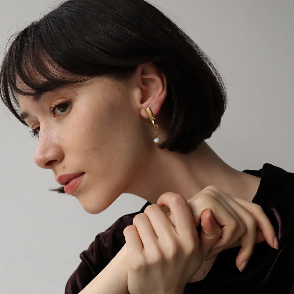 P373 stainless unique pearl pierce