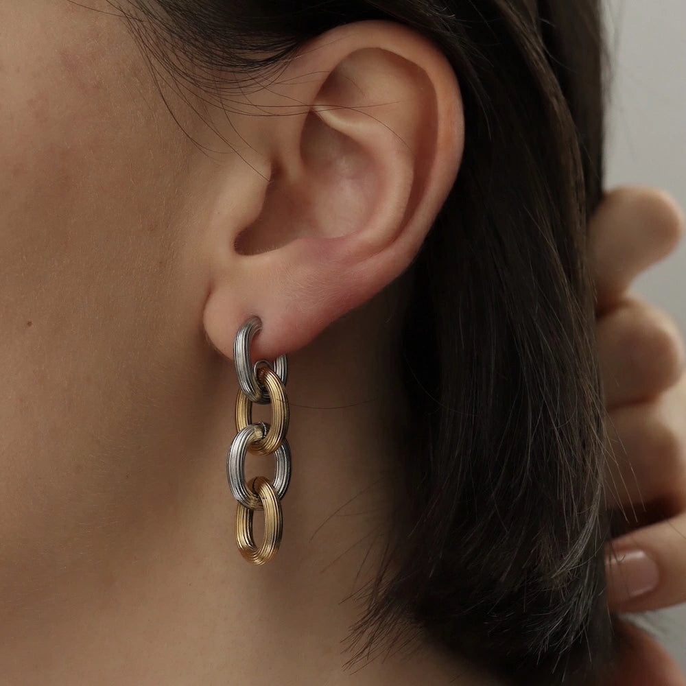 P374 stainless bi-color chain pierce