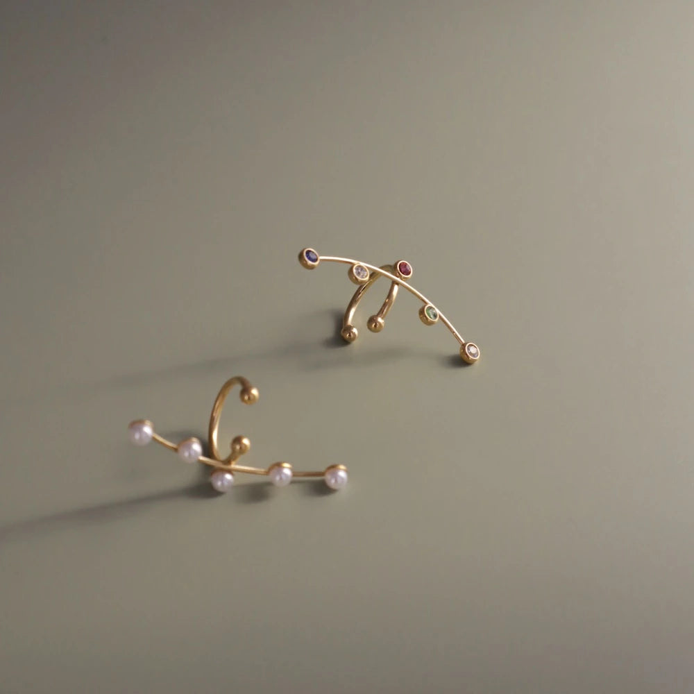 C059 stainless line stone ear cuff