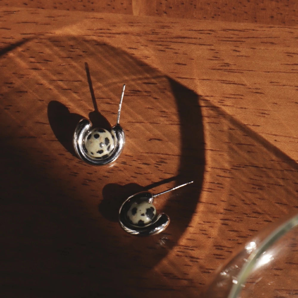 P385 2type plump unique pierce