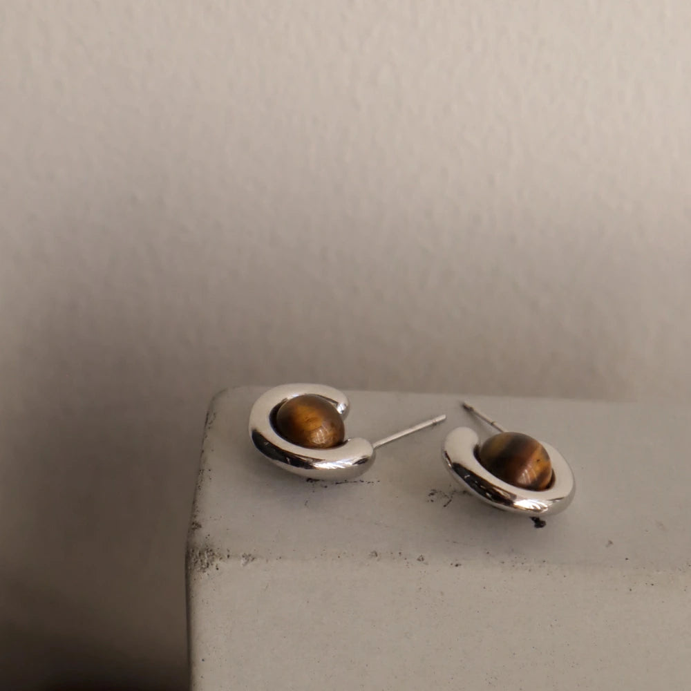 P385 2type plump unique pierce
