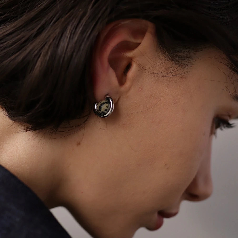 P385 2type plump unique pierce