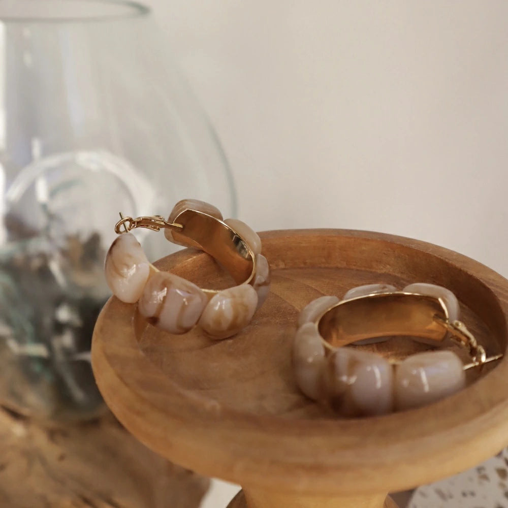 P397 marble resin oversized hoop pierce