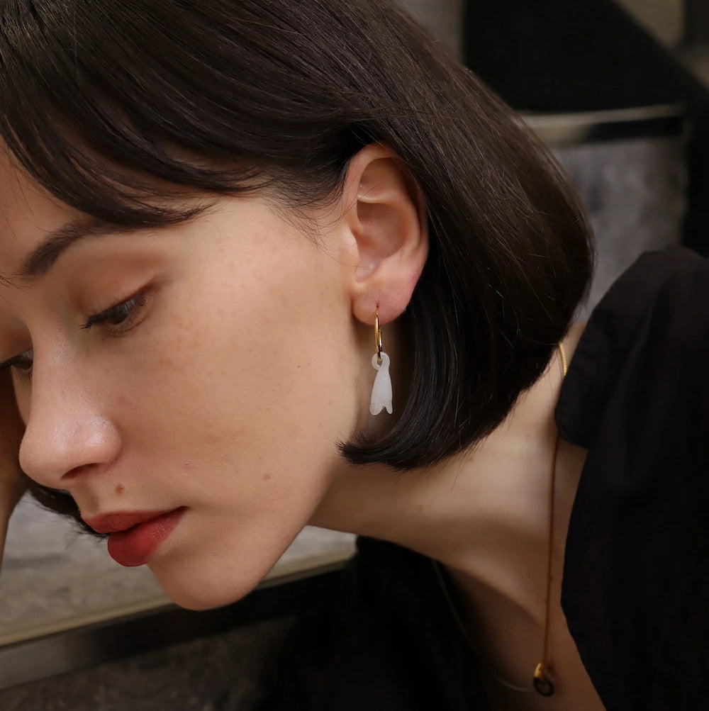 P399 stainless drop flower hoop pierce
