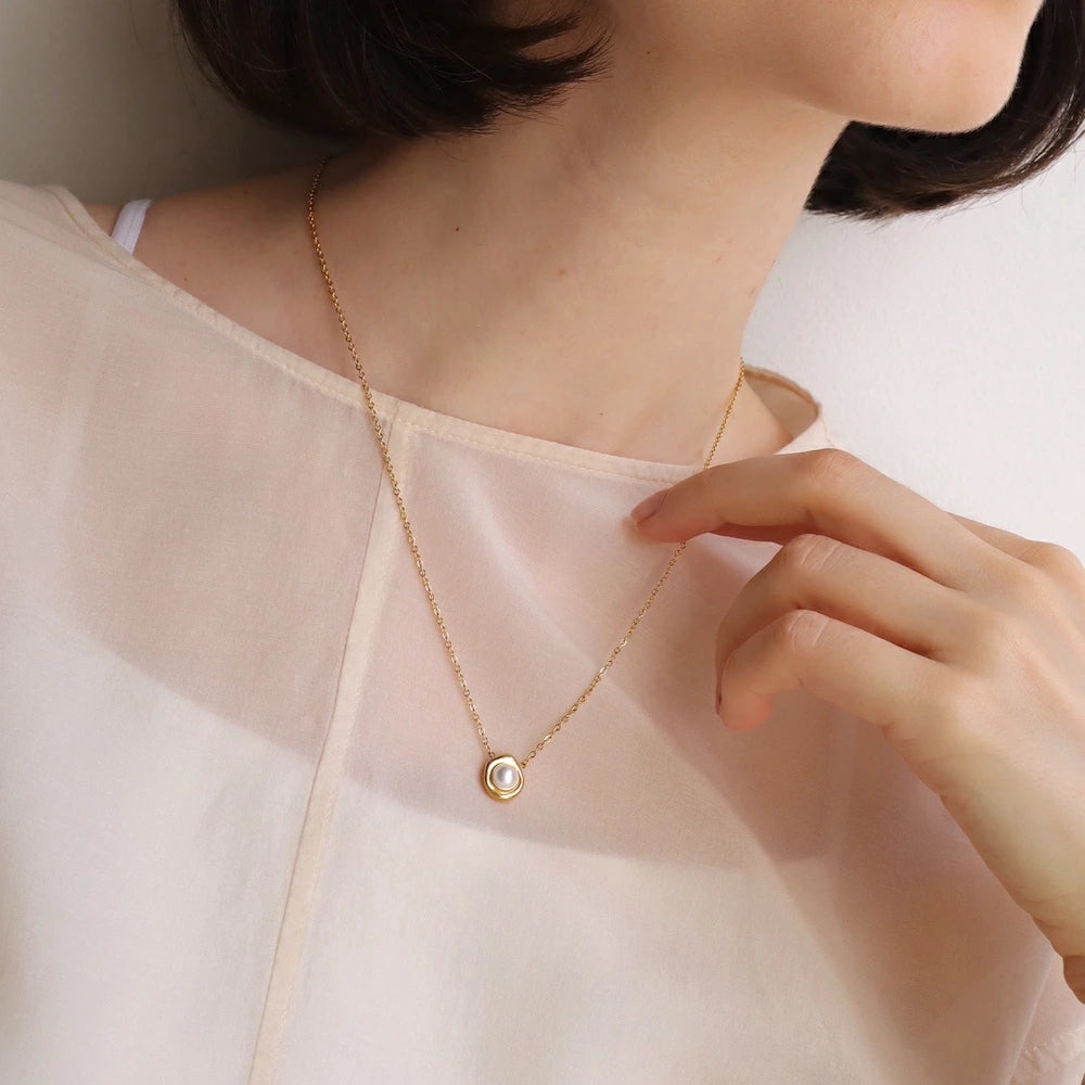 N209 stainless pearl pendant necklace