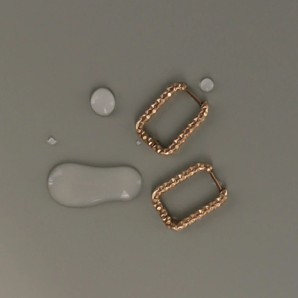 P402 stainless square hoop pierce