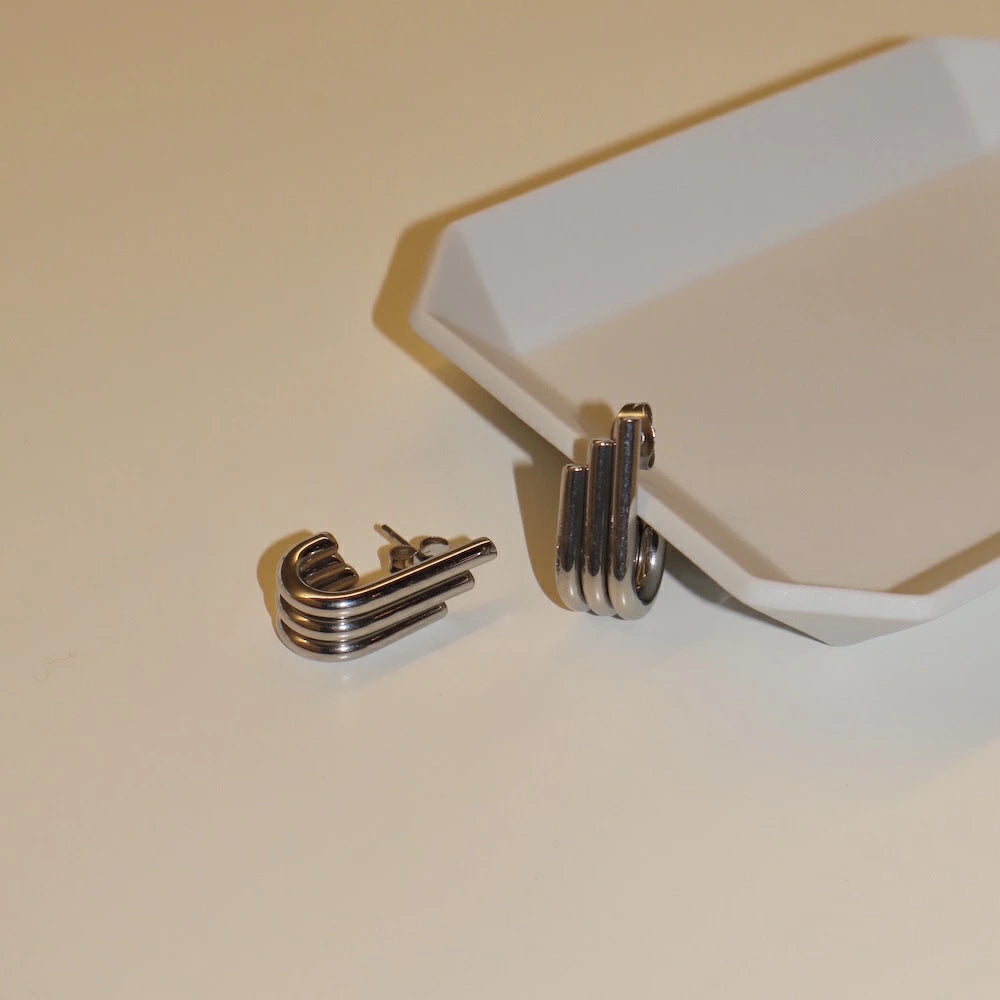 P403 stainless three line pierce