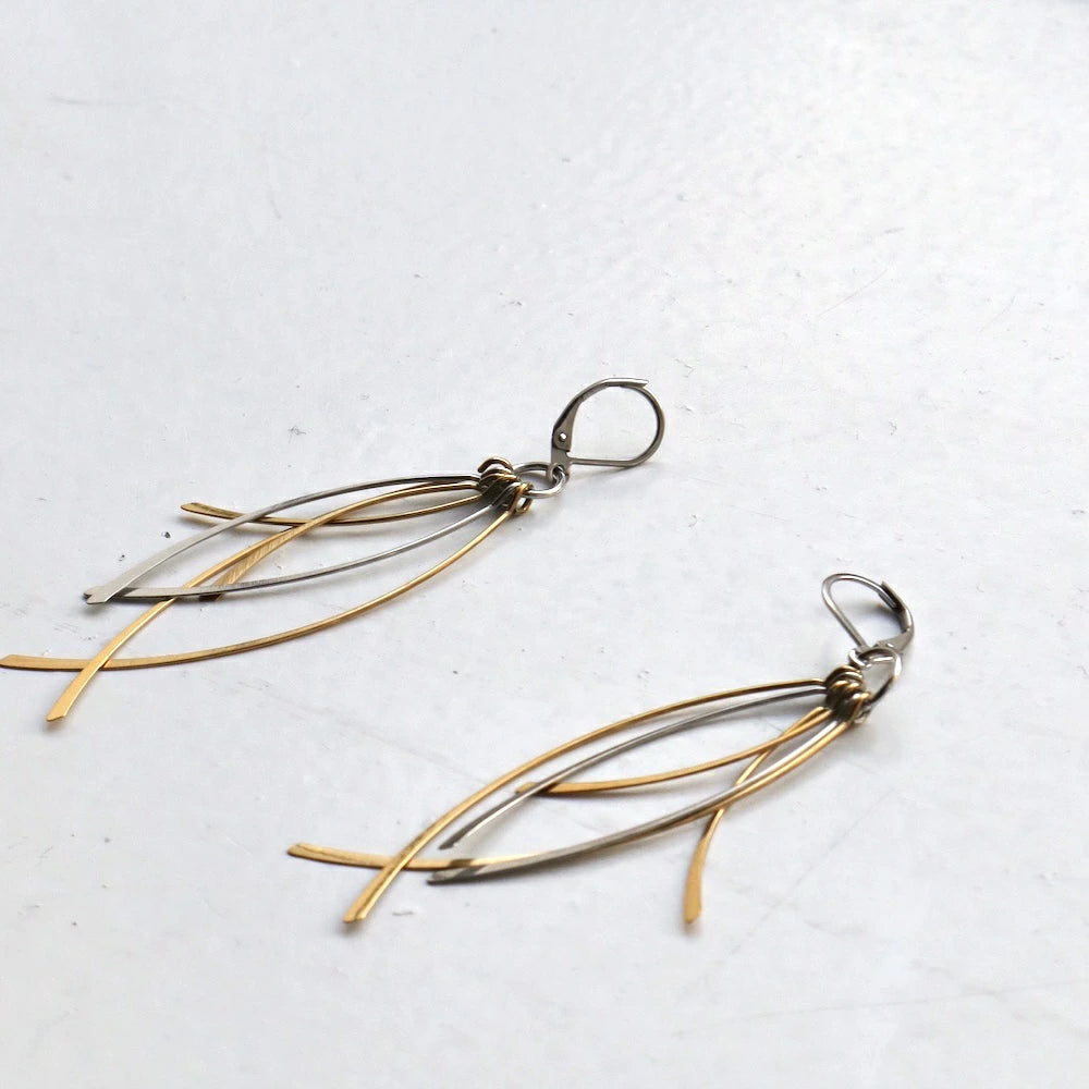 P408 stainless bi-color long charm pierce