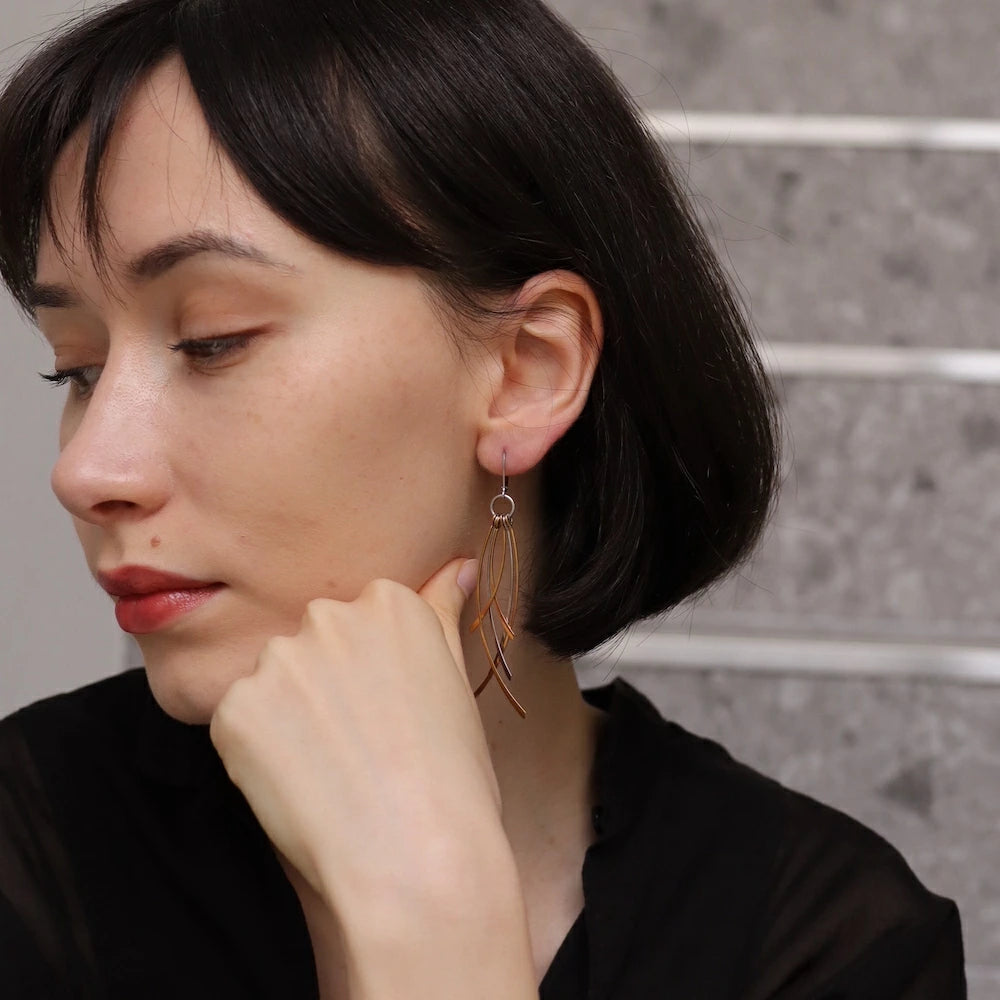 P408 stainless bi-color long charm pierce