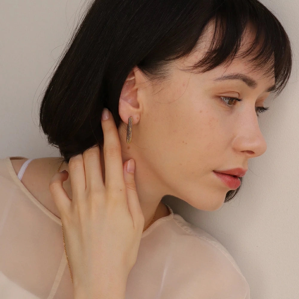 P411 stainless oversized mesh hoop pierce