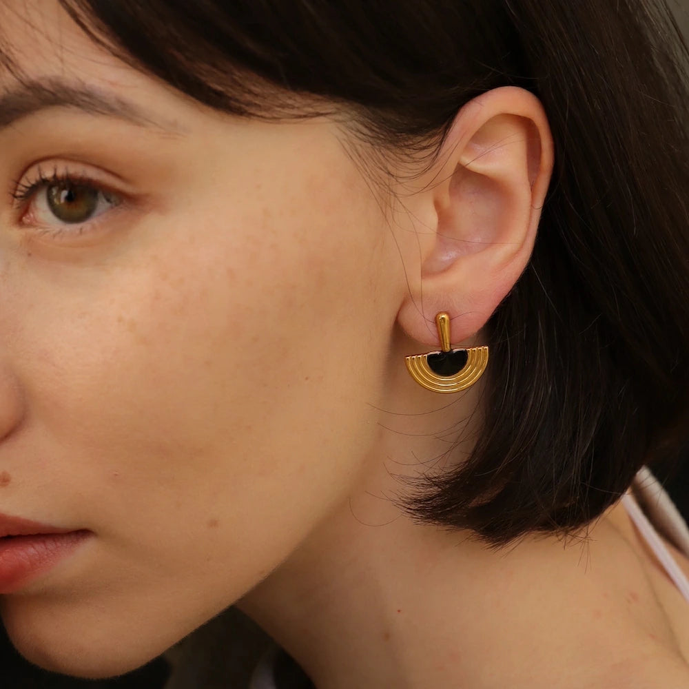 P113 stainless black fan shape pierce