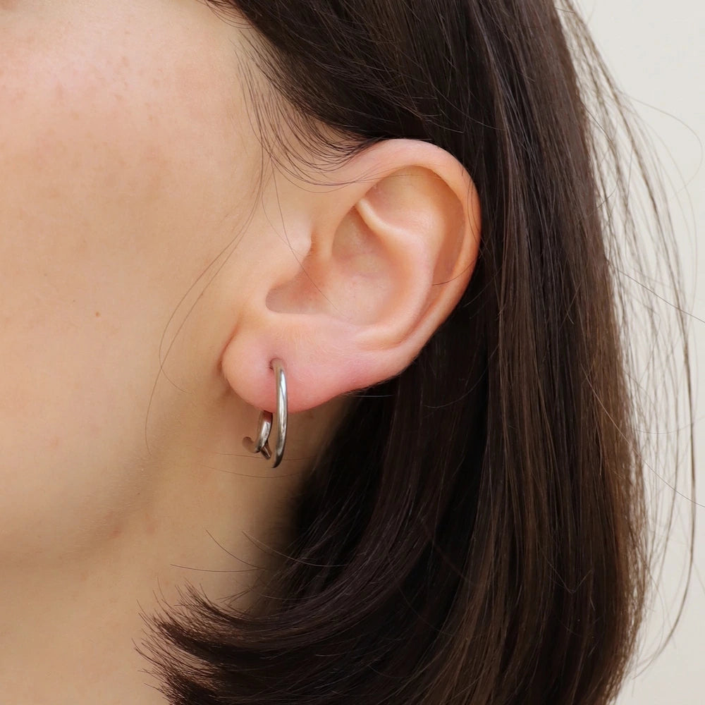 P138 stainless twist simple pierce