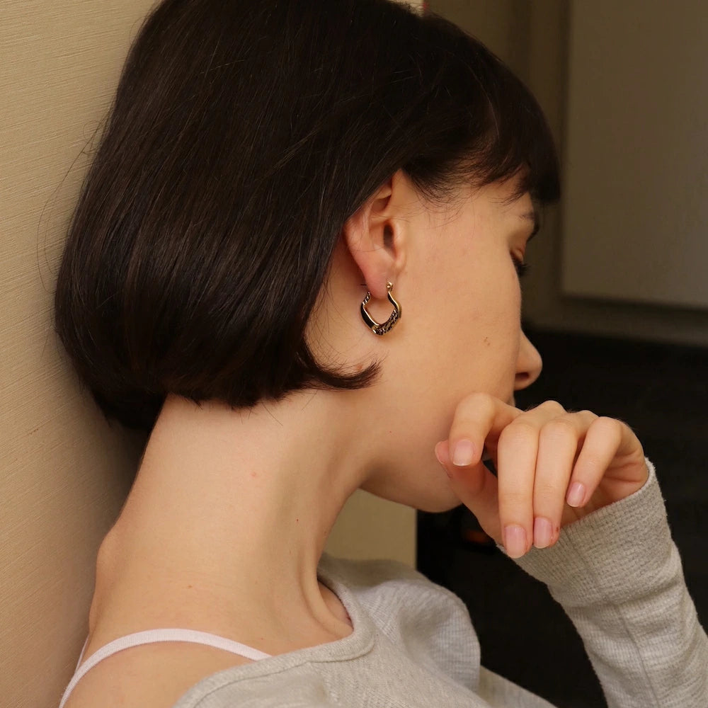 P298 stainless classic hoop pierce