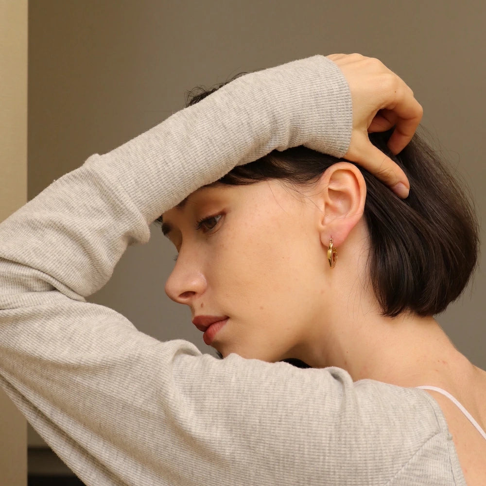 P298 stainless classic hoop pierce