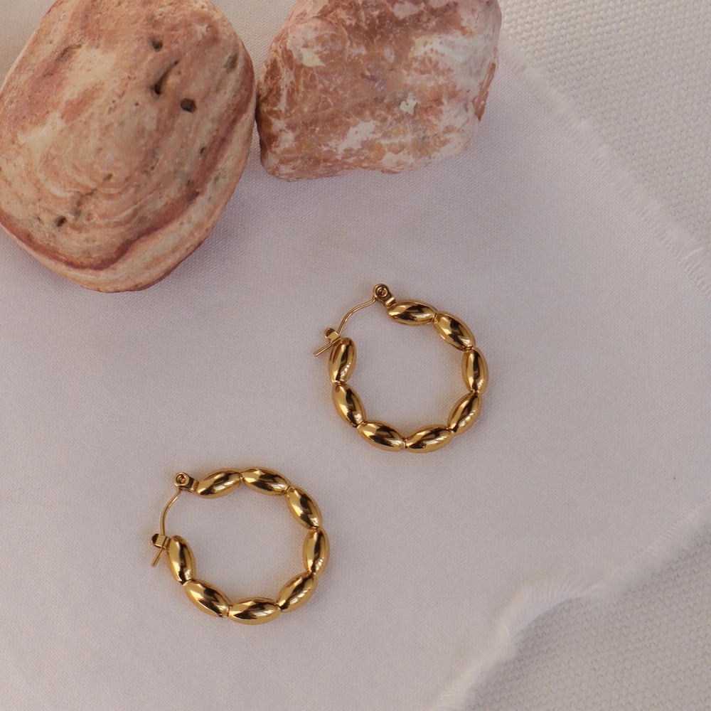 P410 stainless plump oversized hoop pierce