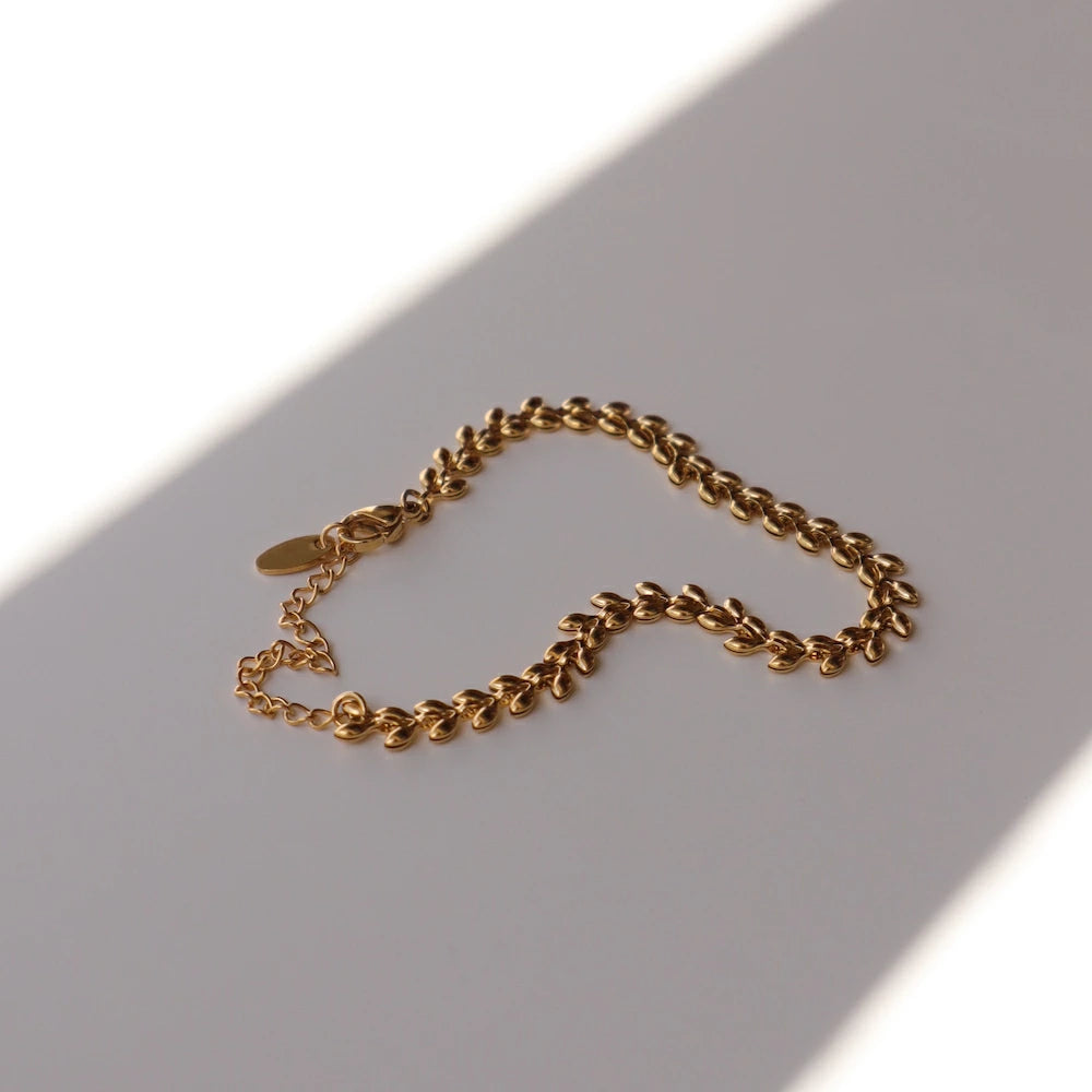 N215 stainless leaf design choker bracelet