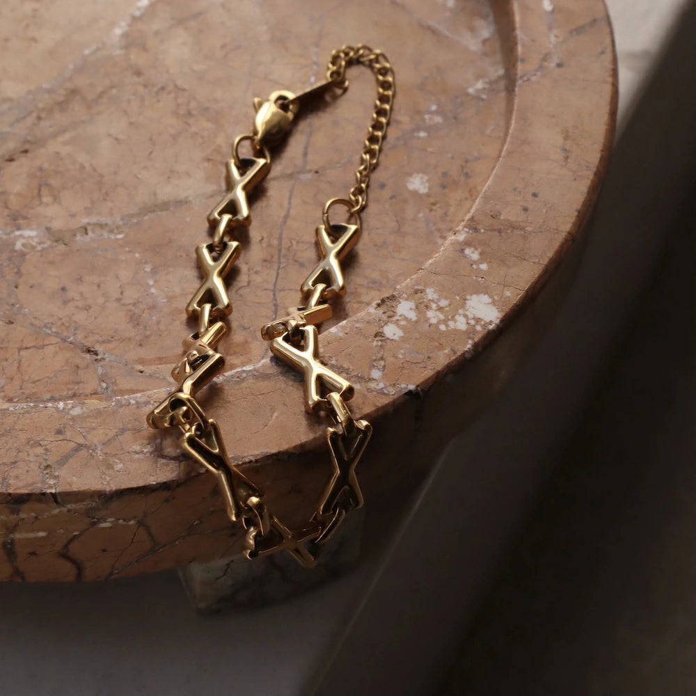 N217 stainless X chain bracelet