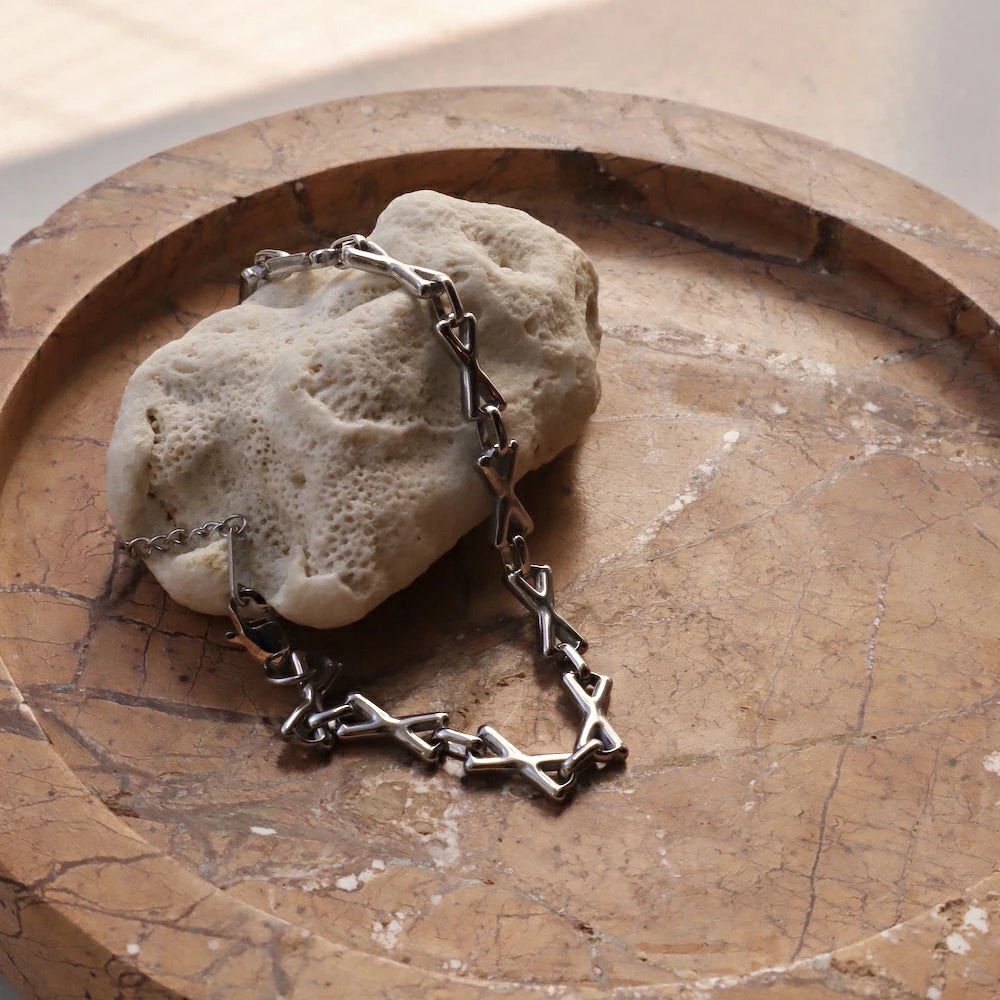 N217 stainless X chain bracelet