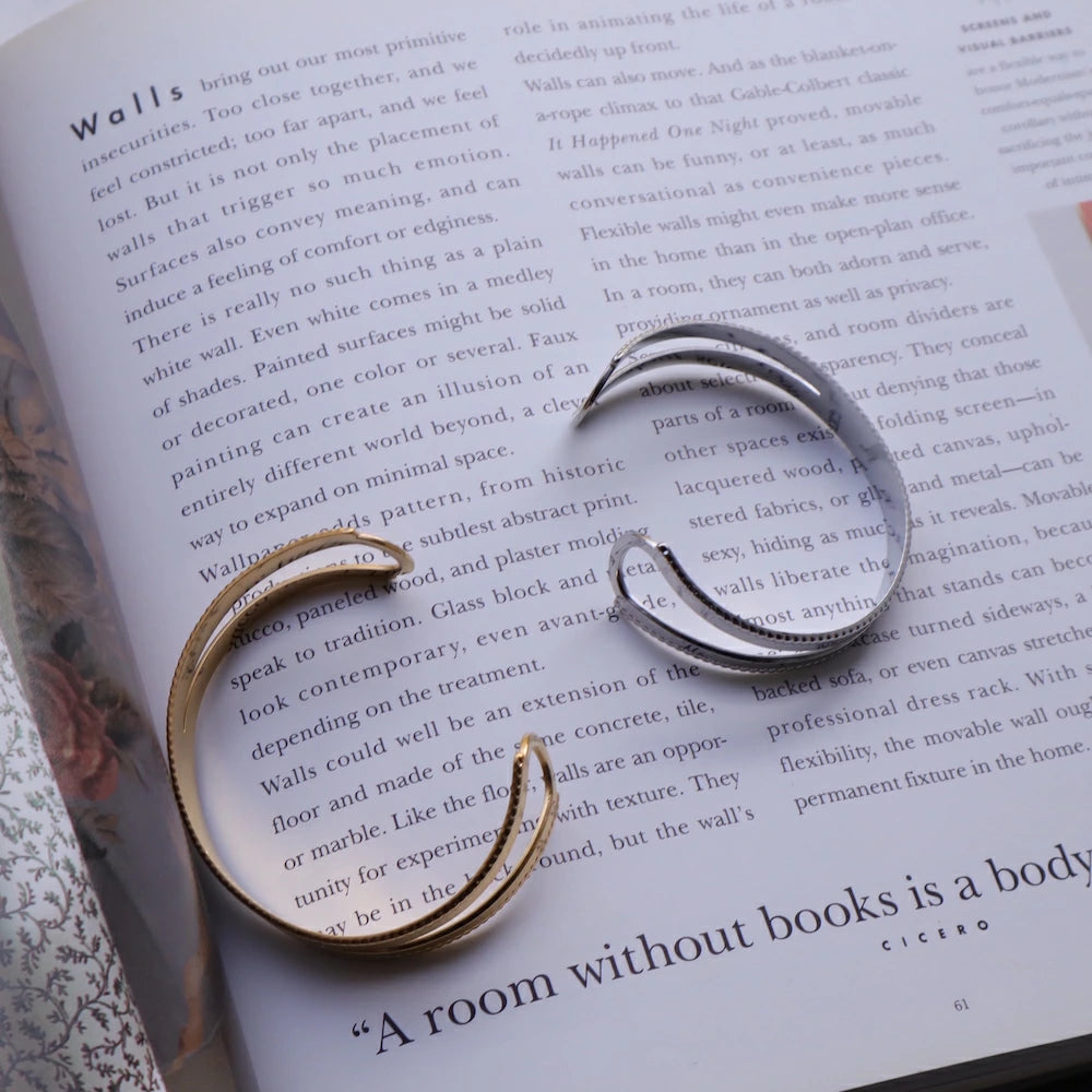 N220 stainless vintage like bangle