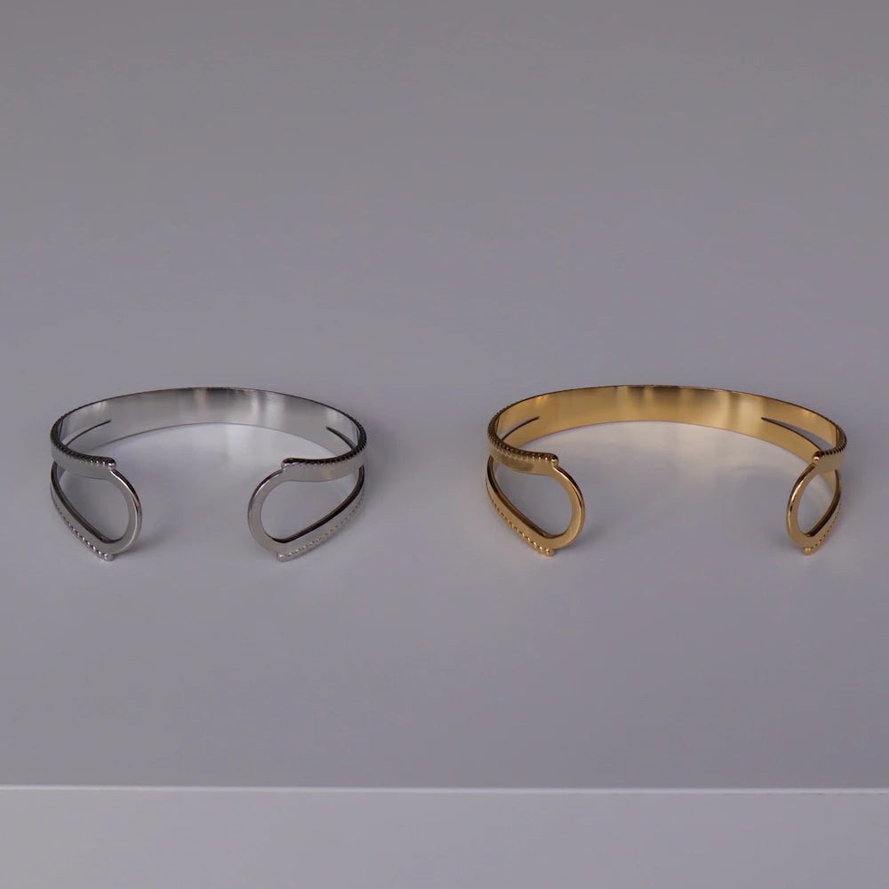 N220 stainless vintage like bangle