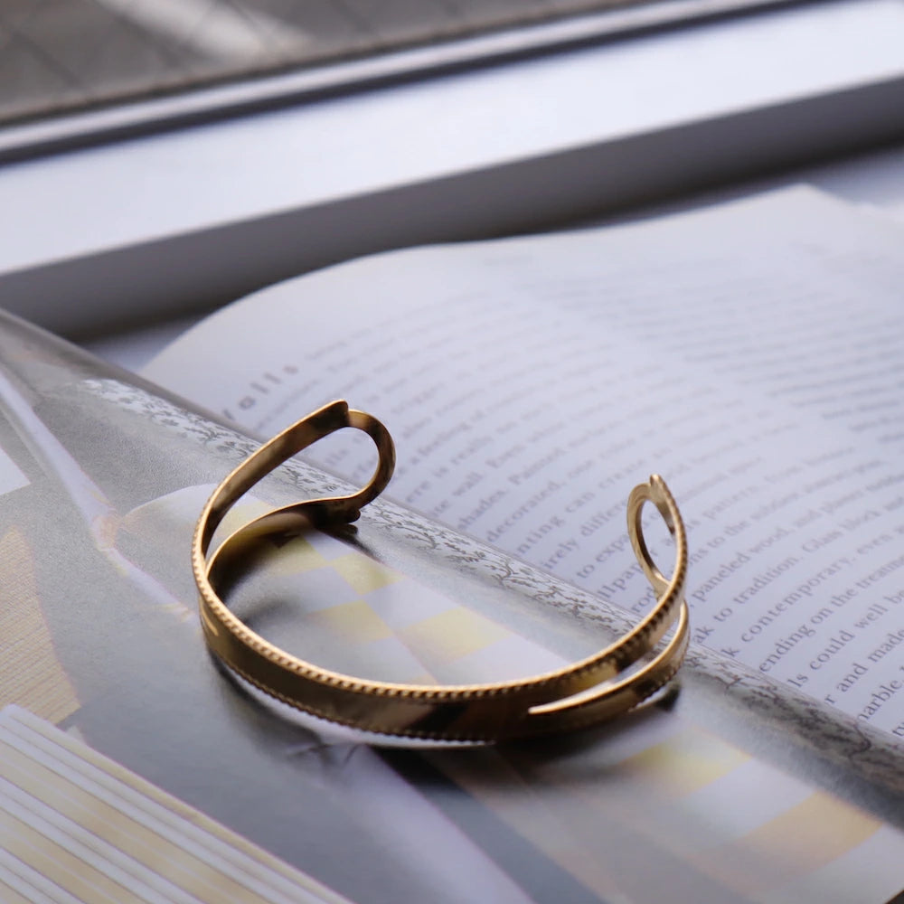 N220 stainless vintage like bangle
