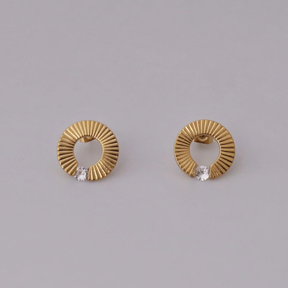 P418 stainless circle zirconia pierce