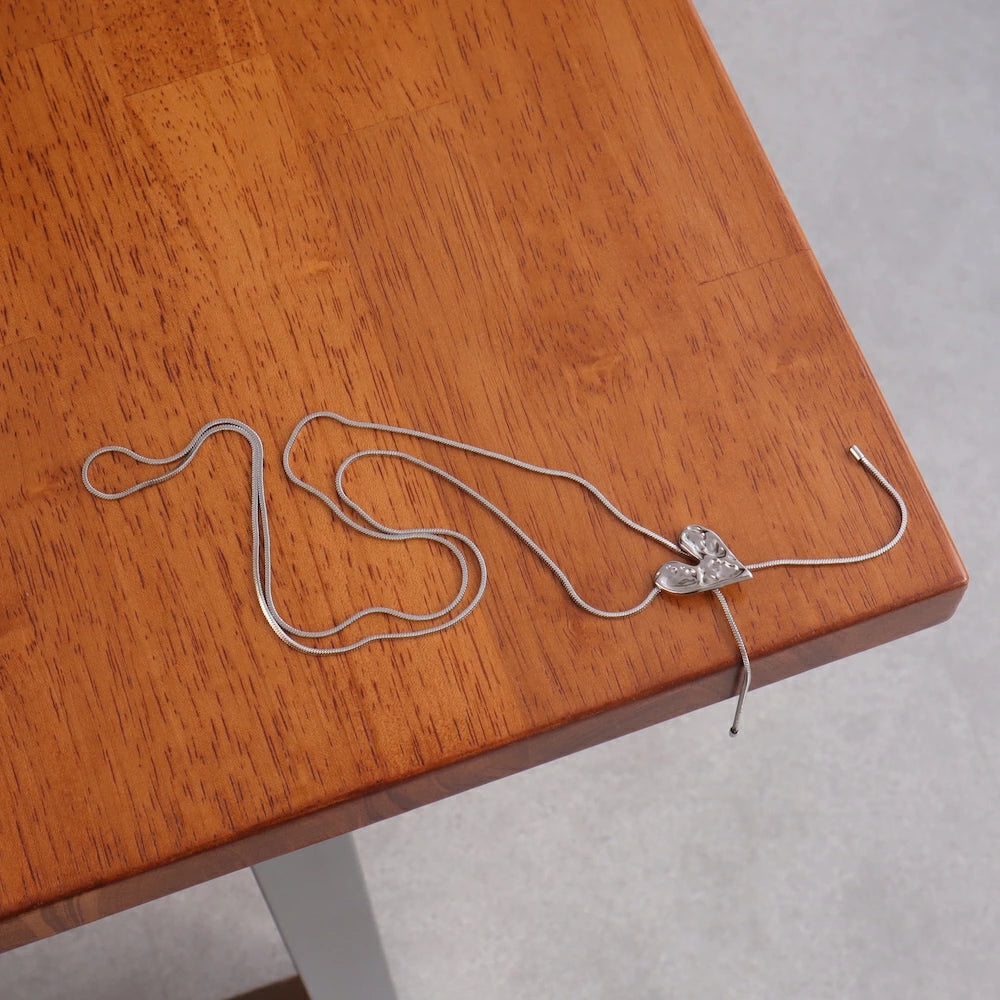 N224 stainless vintage like heart necklace