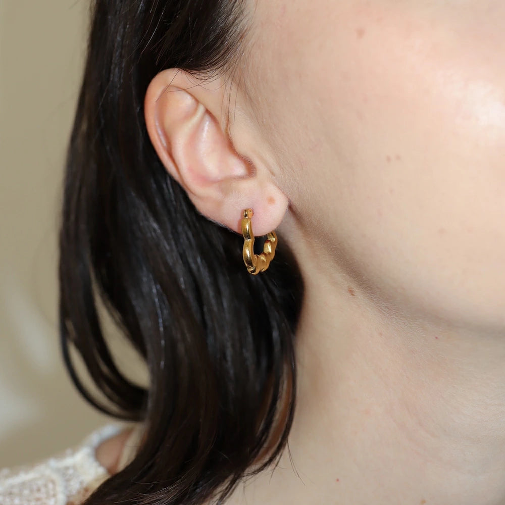 P421 stainless heart design hoop pierce
