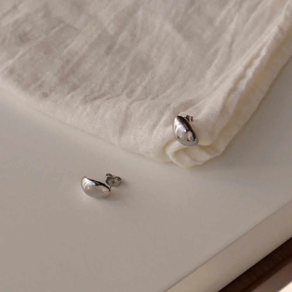 P423 stainless simple beans drop pierce