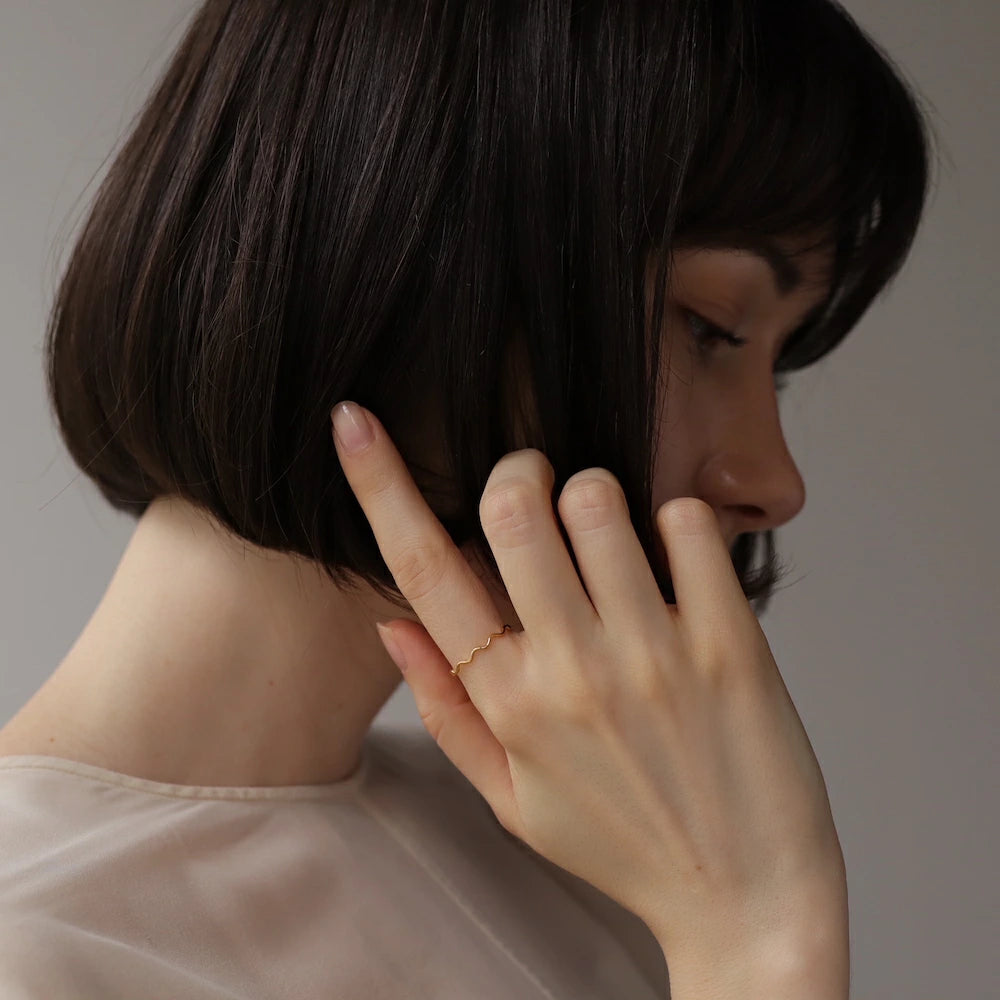 R077 stainless delicate wave ring