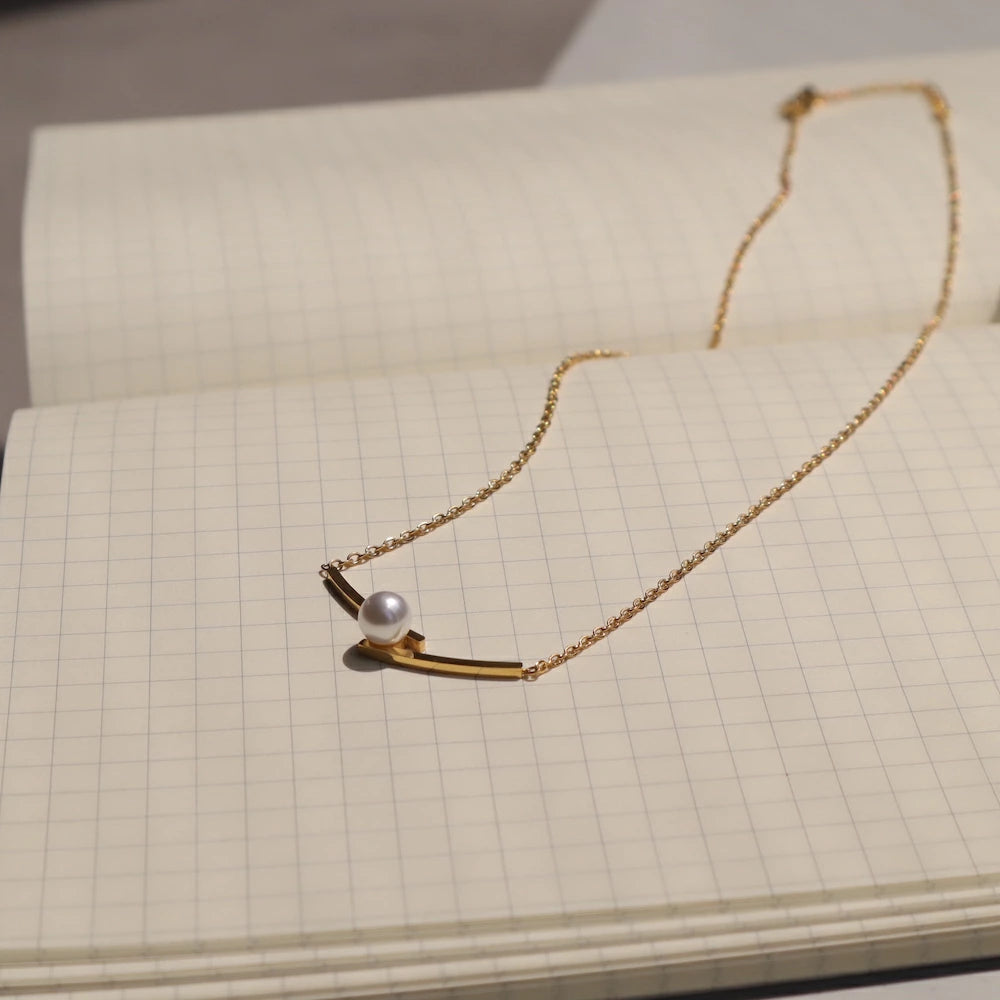 N226 stainless pearl bar necklace